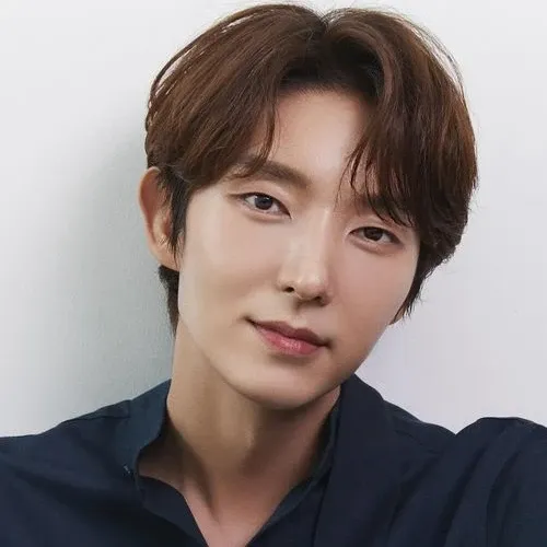 이준기 최근 활동샷