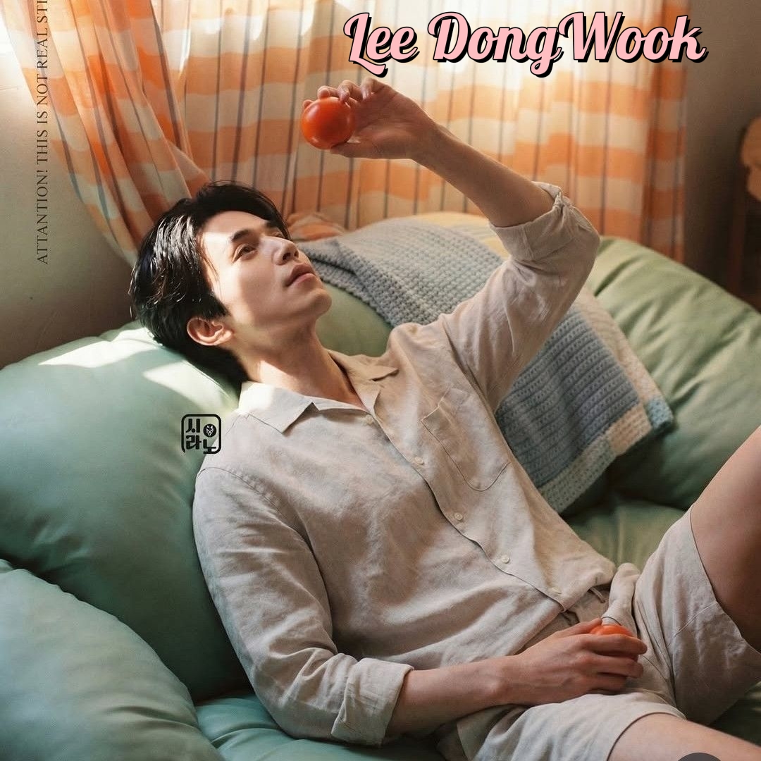 Latest photo of Lee Dongwook
