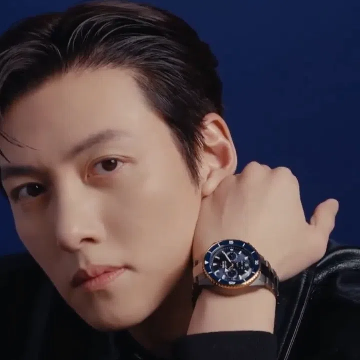 Behind-the-scenes cut of Ji Changwook