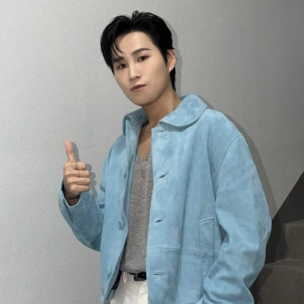 김희재의 최신 사진