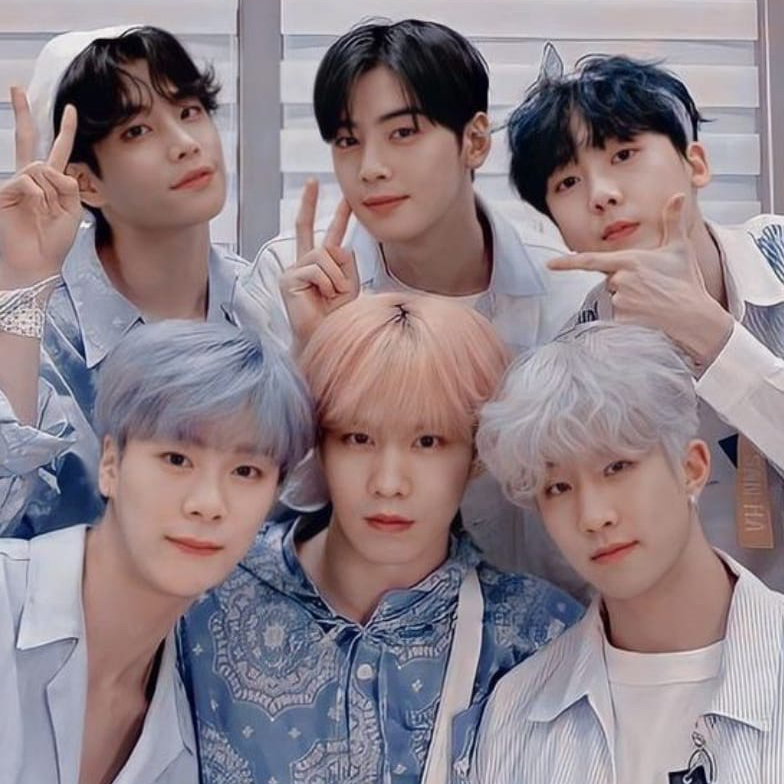 Momen yang diabadikan oleh penggemar Cha Eunwoo