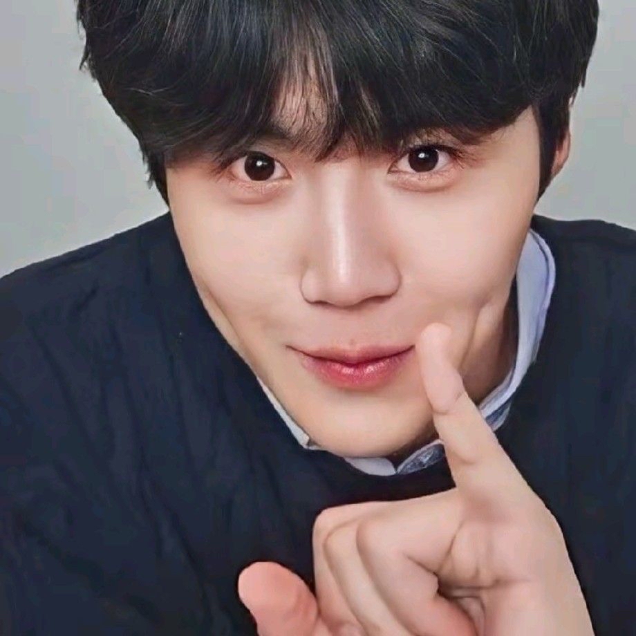 Recent activity shot of Kim Seonho