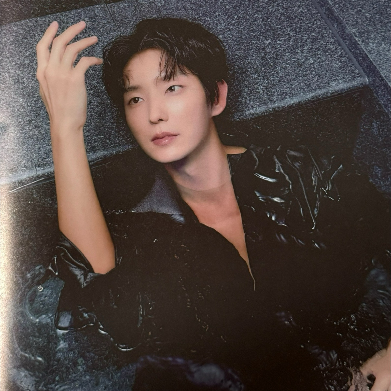 Foto kegiatan terbaru dari Lee Joongi