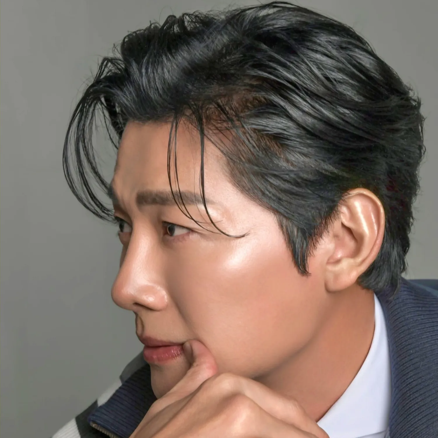 Recent activity shot of Kim Yongpil