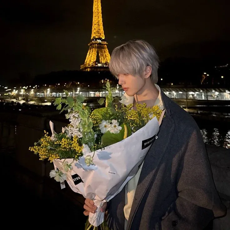 Latest photo of Park Jisung