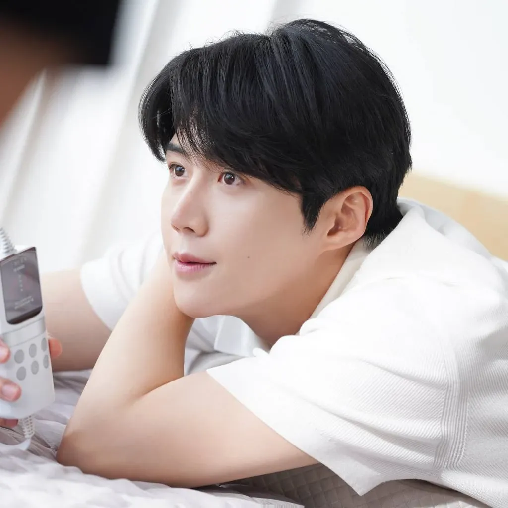 Cuplikan di balik layar dari Kim Seonho