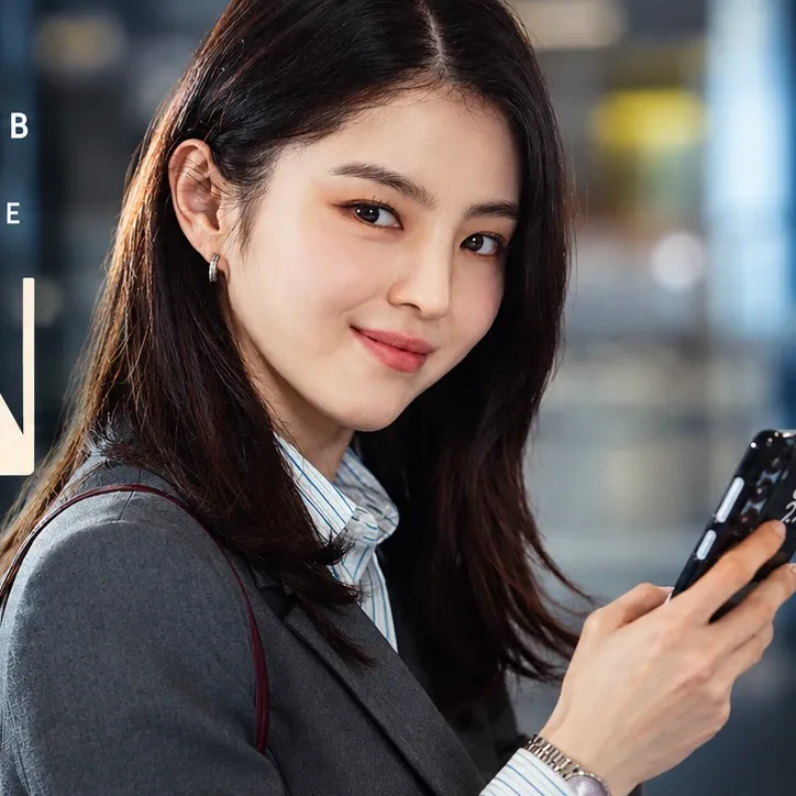 Behind-the-scenes cut of Han Sohee