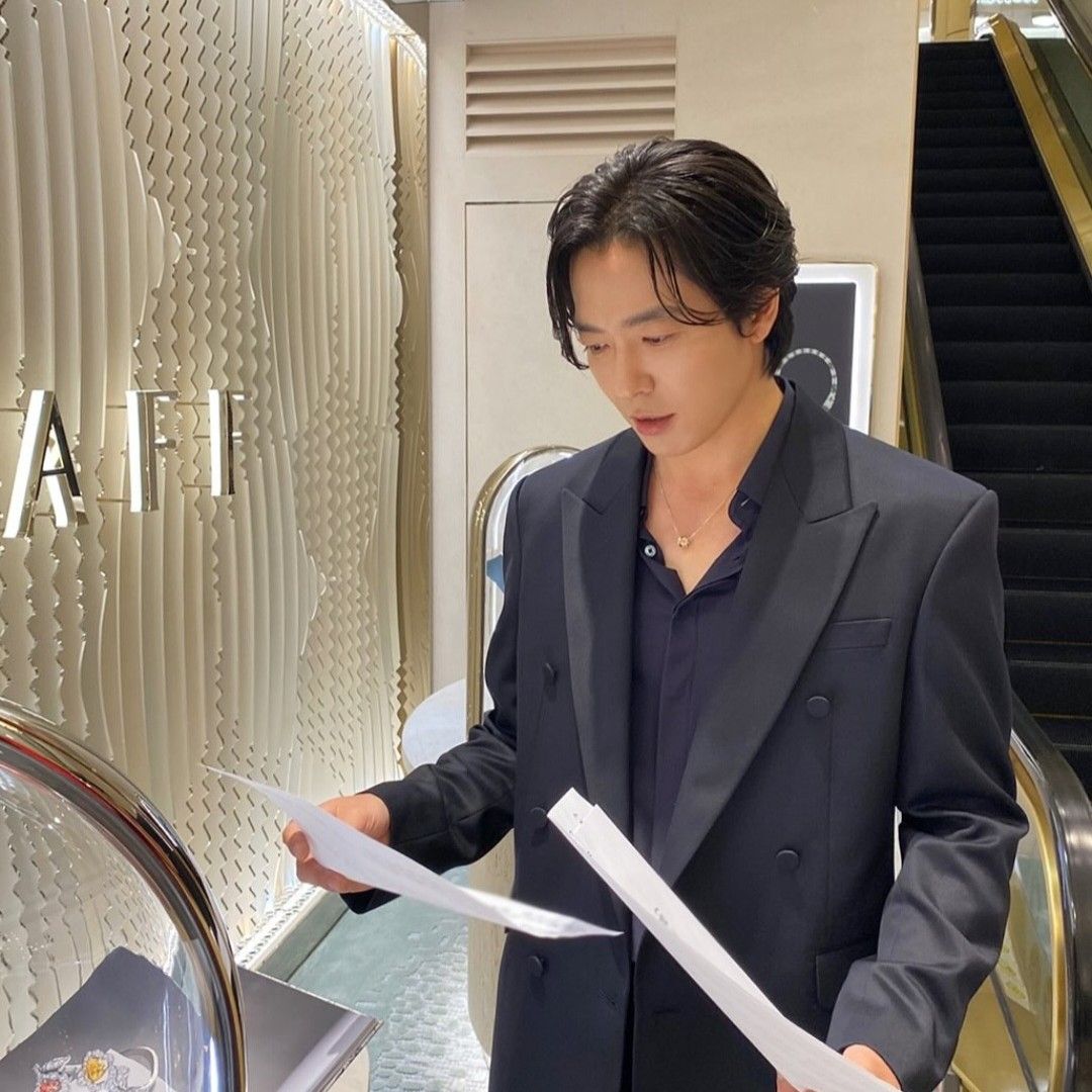 Recent activity shot of Kim Jaewook