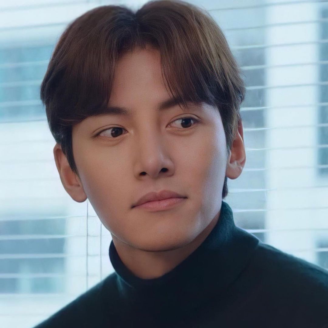 Behind-the-scenes cut of Ji Changwook