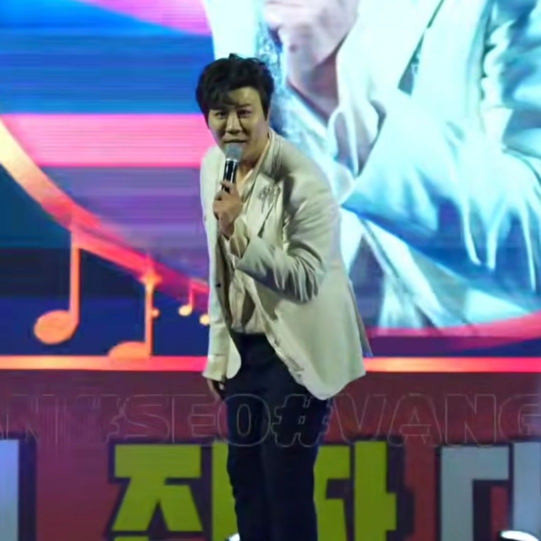 粉絲拍下的晉海成瞬間