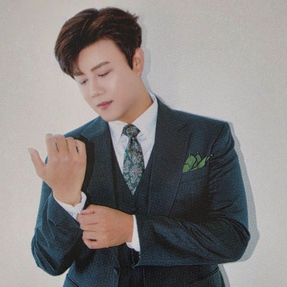 진해성 최근 활동샷