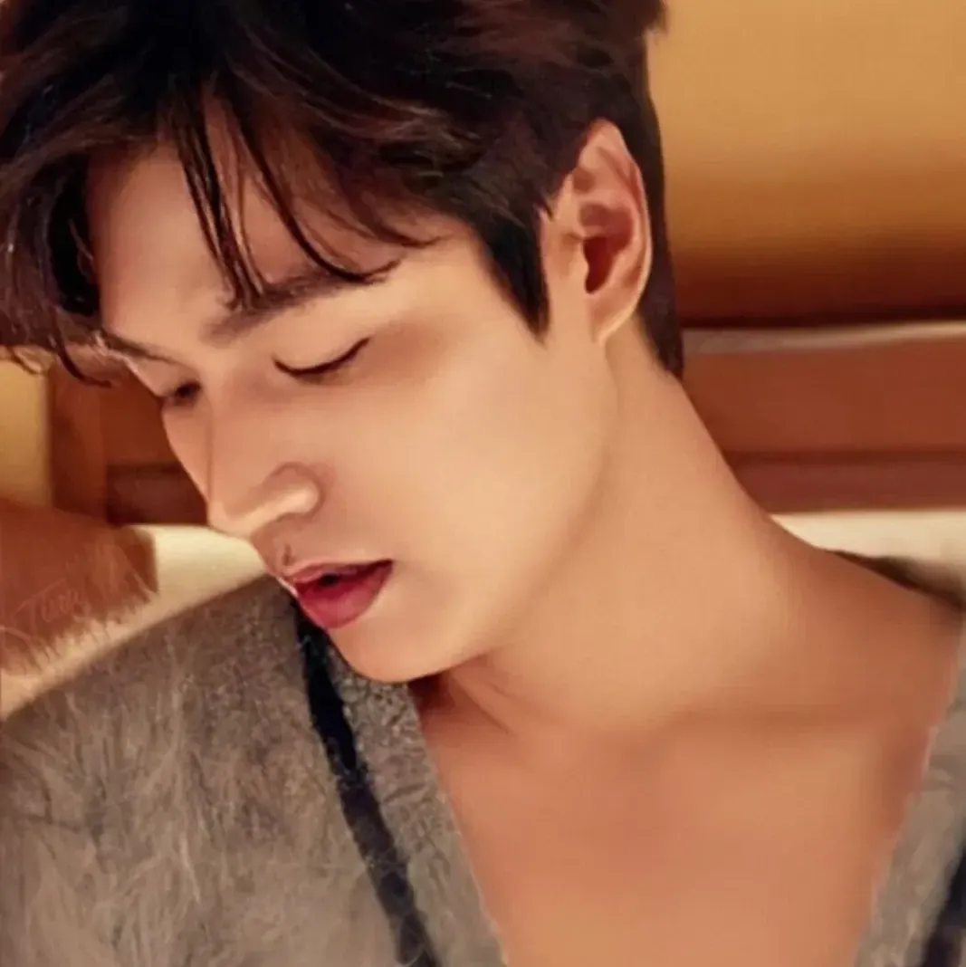 A moment captured by a fan of Lee Minho