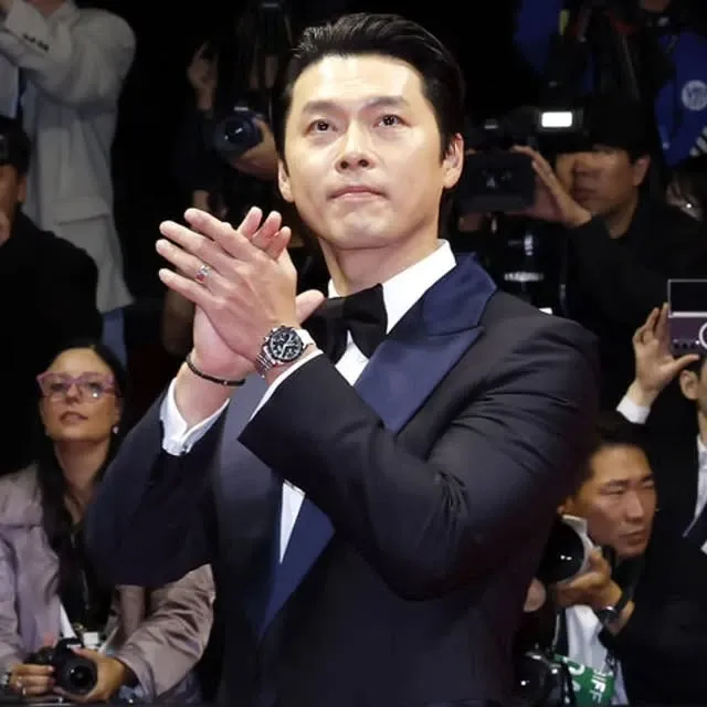 Foto terbaru dari Hyun Bin