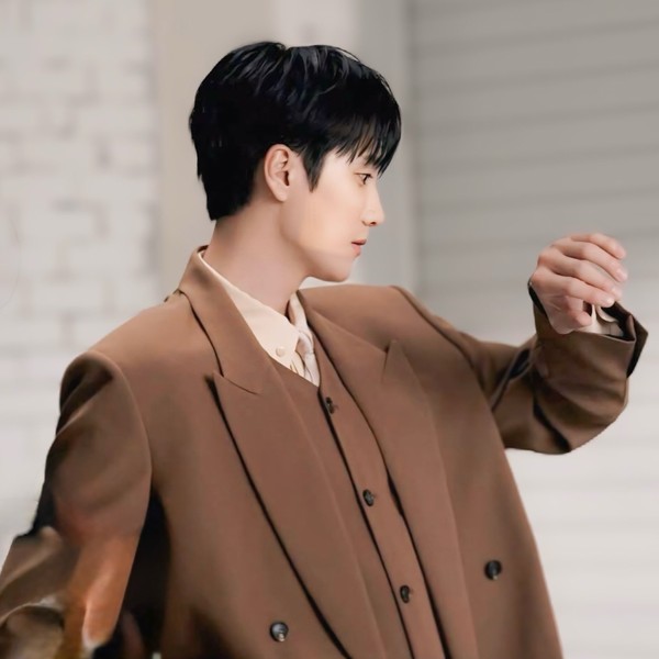 Popular profile photo of Ahn Bohyun loved by fans