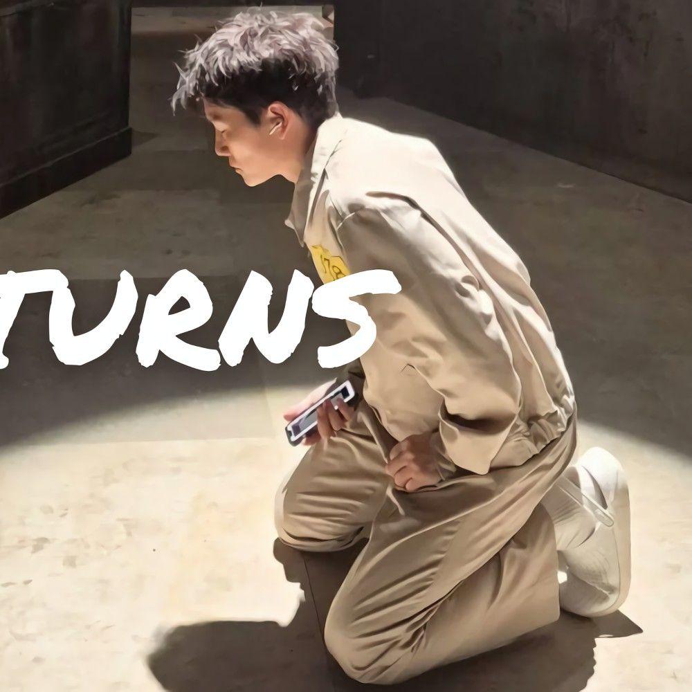 Behind-the-scenes cut of Ji Sung