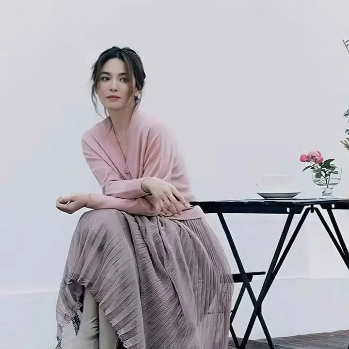 A moment captured by a fan of Song Hyekyo