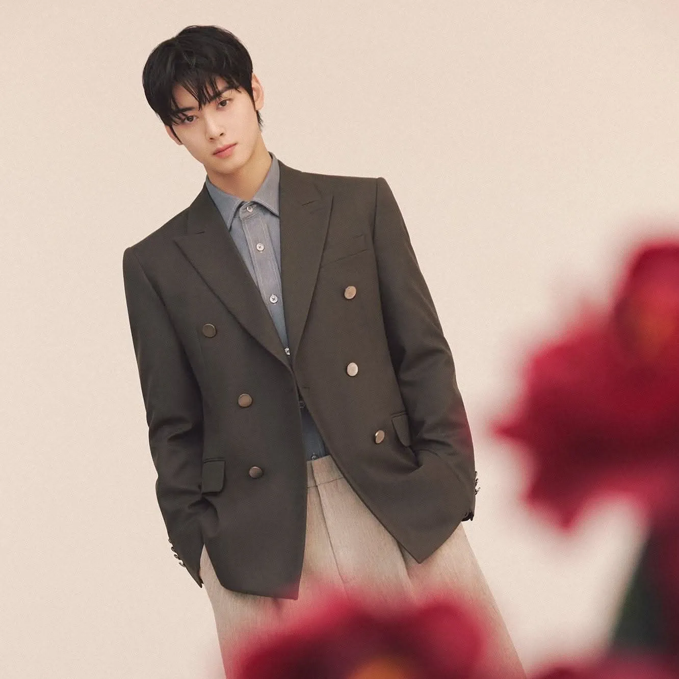 A moment captured by a fan of Cha Eunwoo