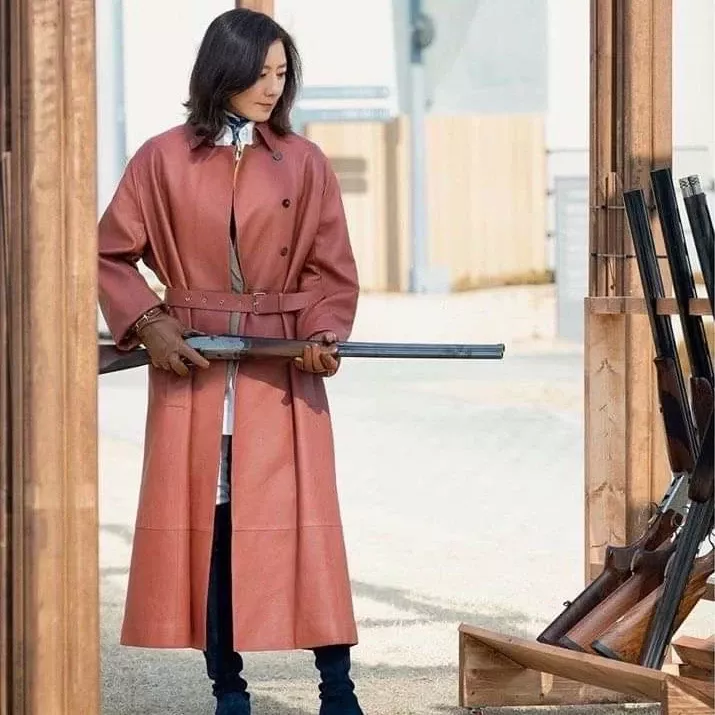 Behind-the-scenes cut of Kim Heeae