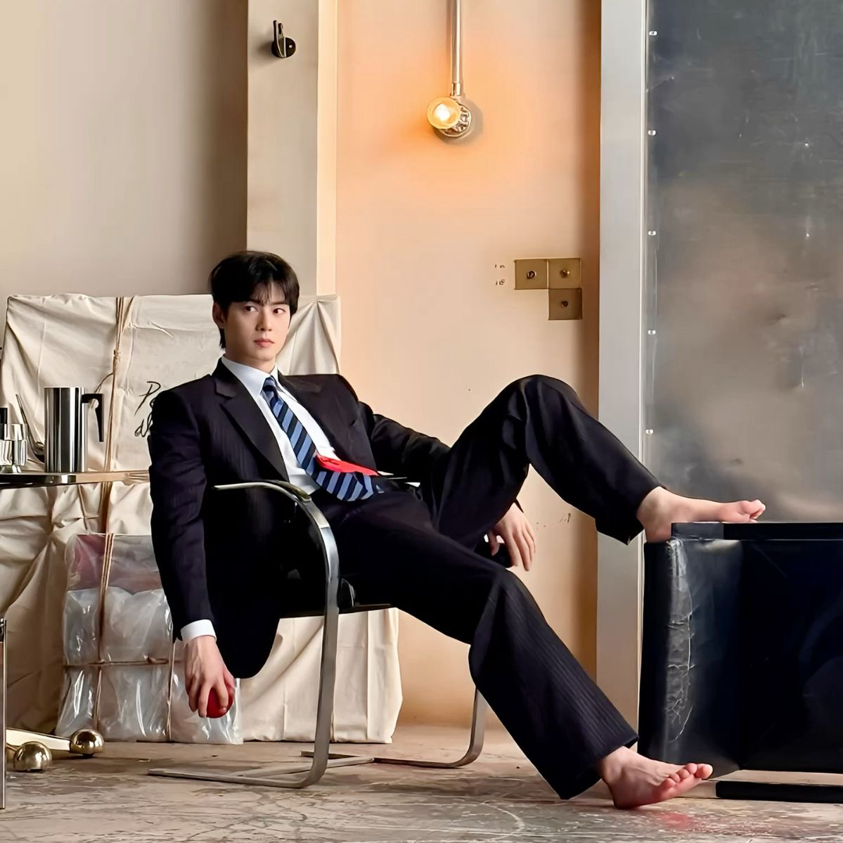 Recent activity shot of Cha Eunwoo