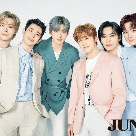 A moment captured by a fan of Cha Eunwoo