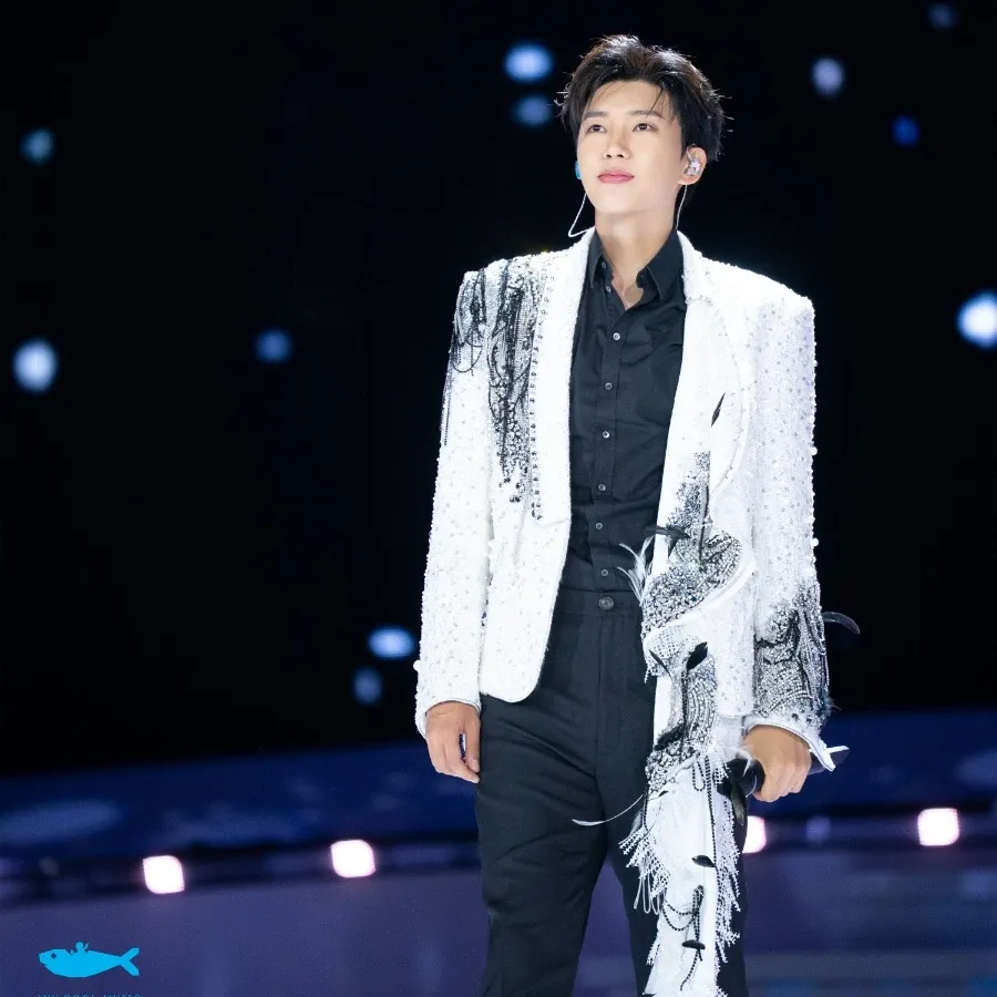 A moment captured by a fan of Lim Youngwoong