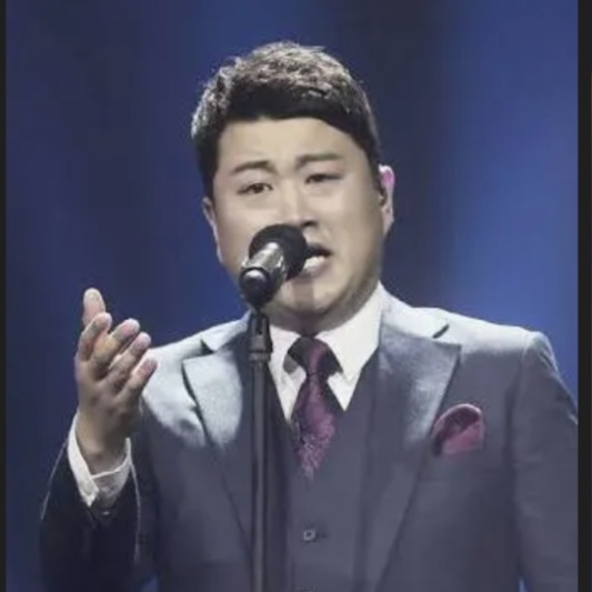 キム・ホジュンの最新写真