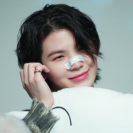 Recent activity shot of Lee Jihoon