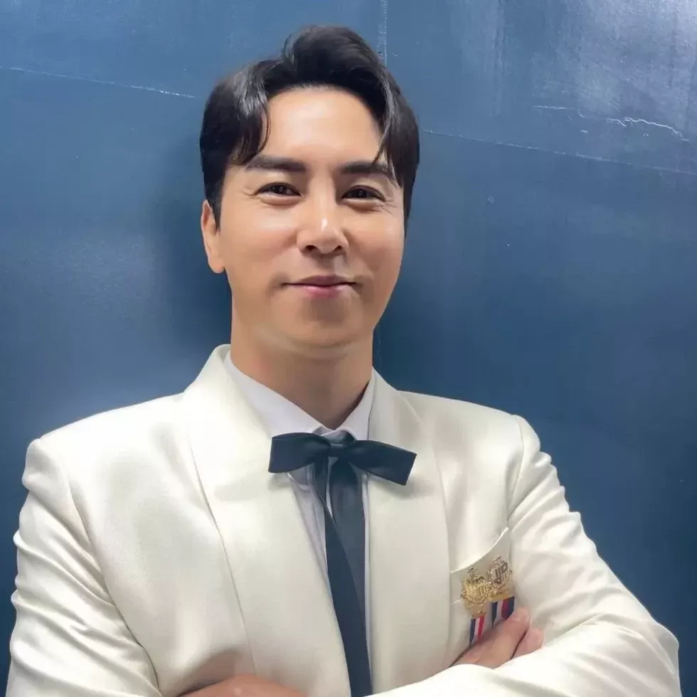 Foto kegiatan terbaru dari Jang Minho
