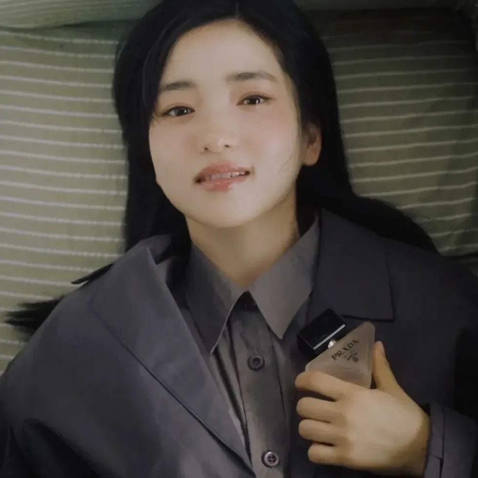 A moment captured by a fan of Kim Taeri