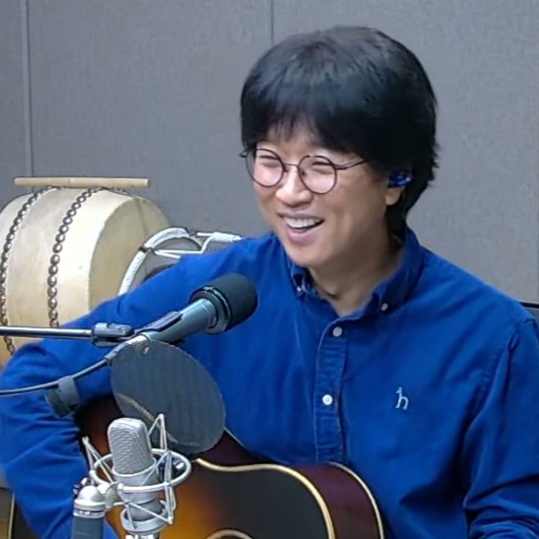 Recent activity shot of Bak Changgeun