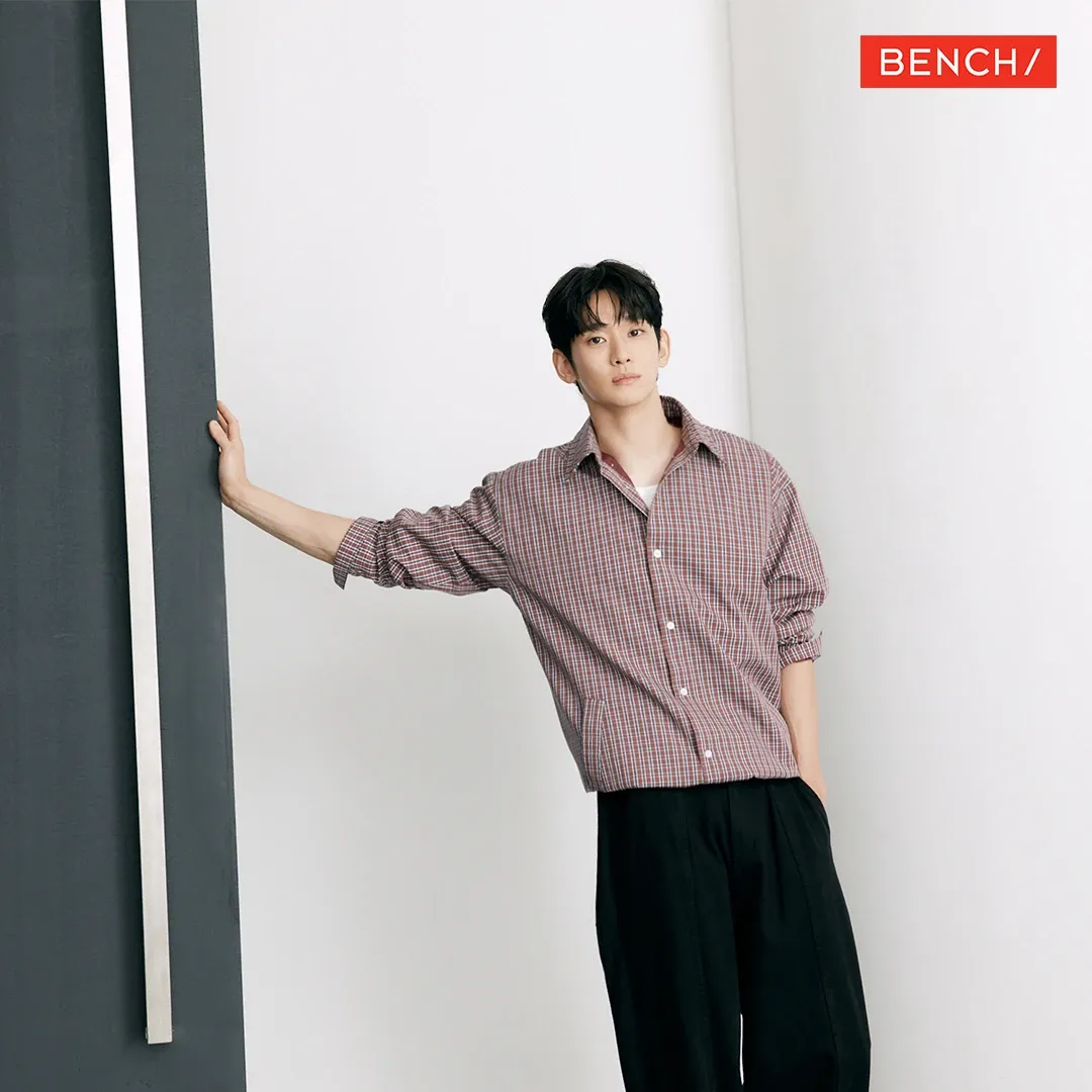 Recent activity shot of Kim Soohyun