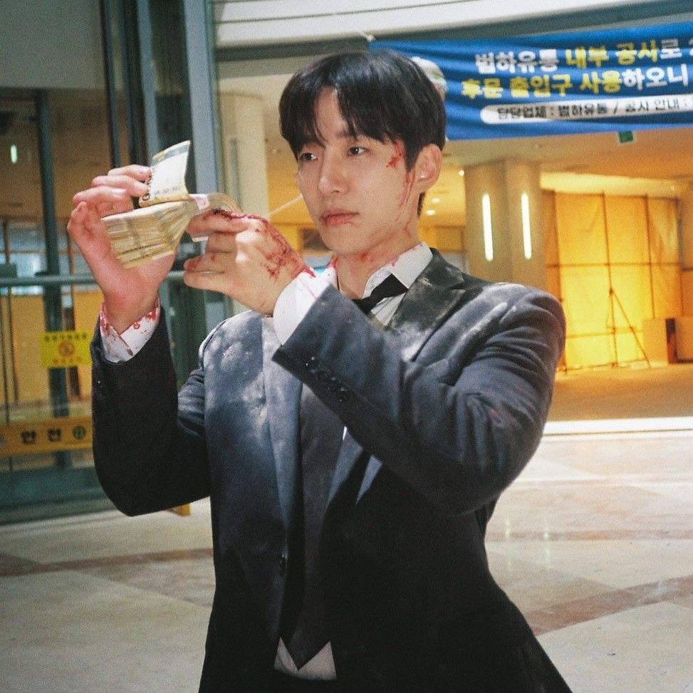 A moment captured by a fan of Lee Junho