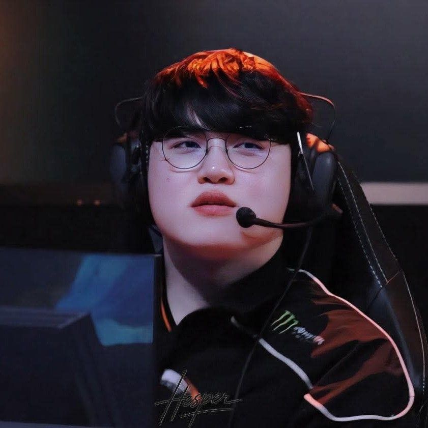 Latest photo of Gumayusi