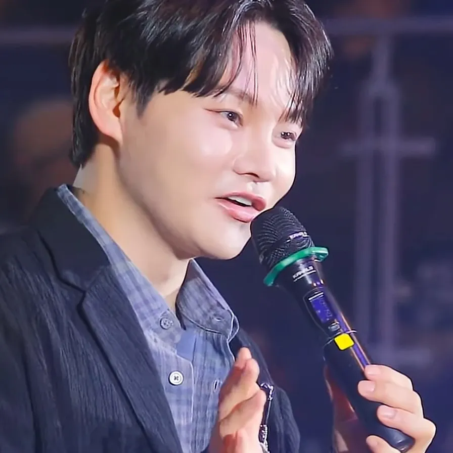 박서진 최근 활동샷