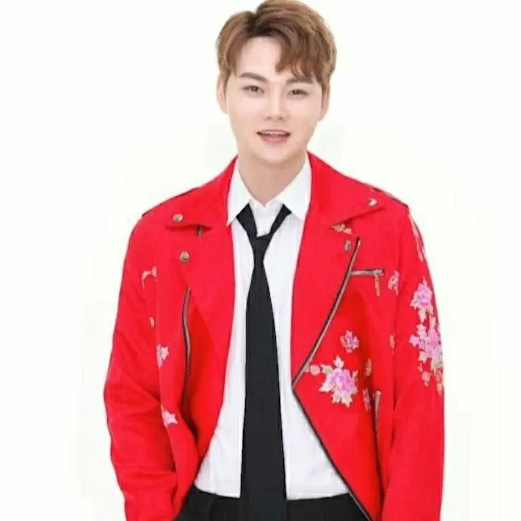 박서진의 비하인드 컷