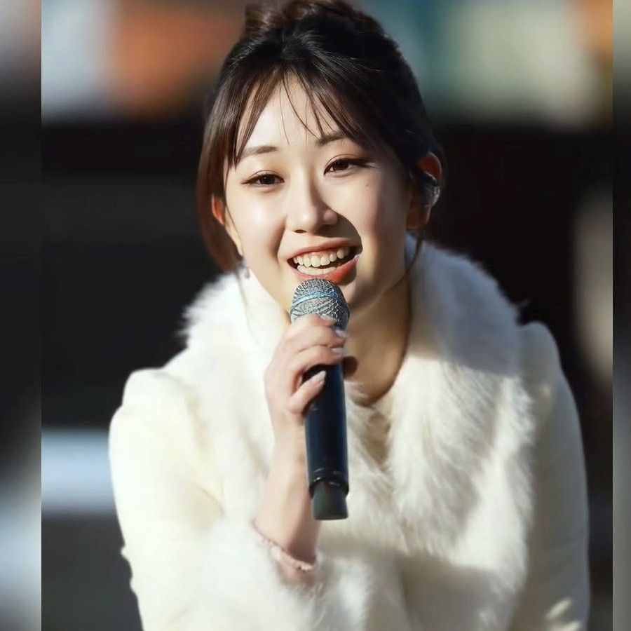 Foto terbaru dari Jeon Yujin