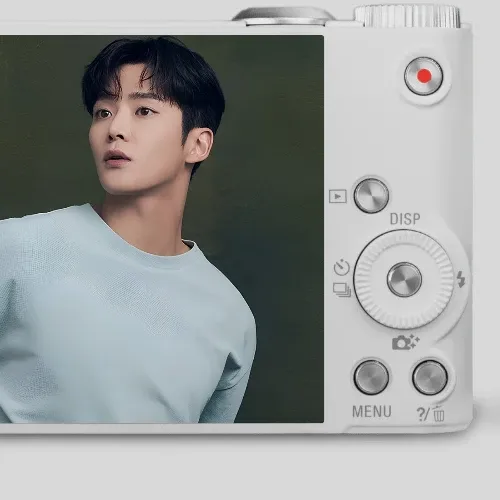 Momen yang diabadikan oleh penggemar Rowoon
