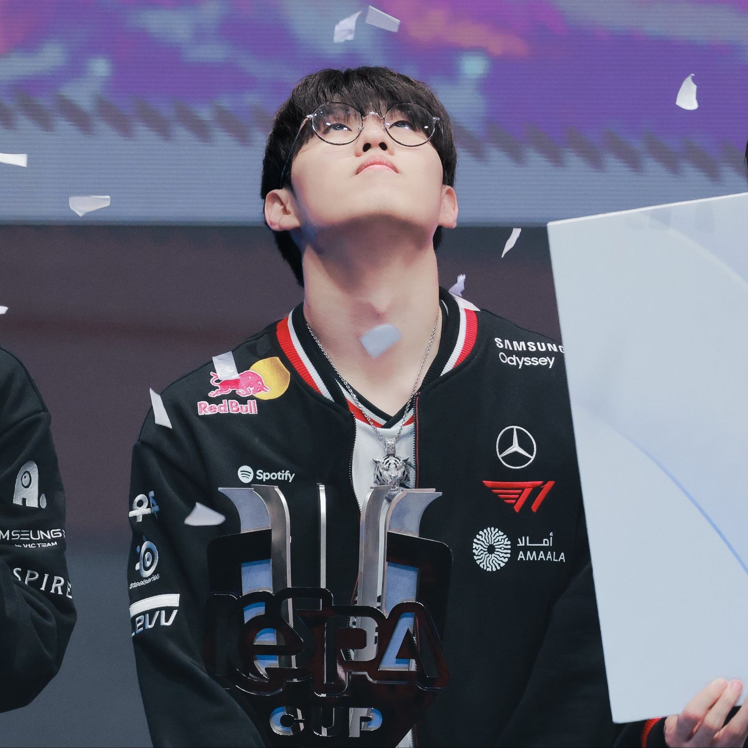 Behind-the-scenes cut of Oner