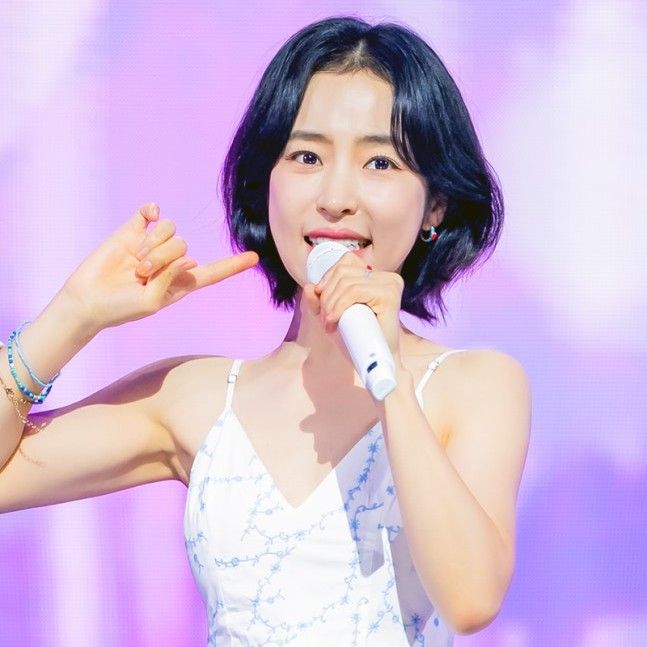 Momen yang diabadikan oleh penggemar Hong Ja