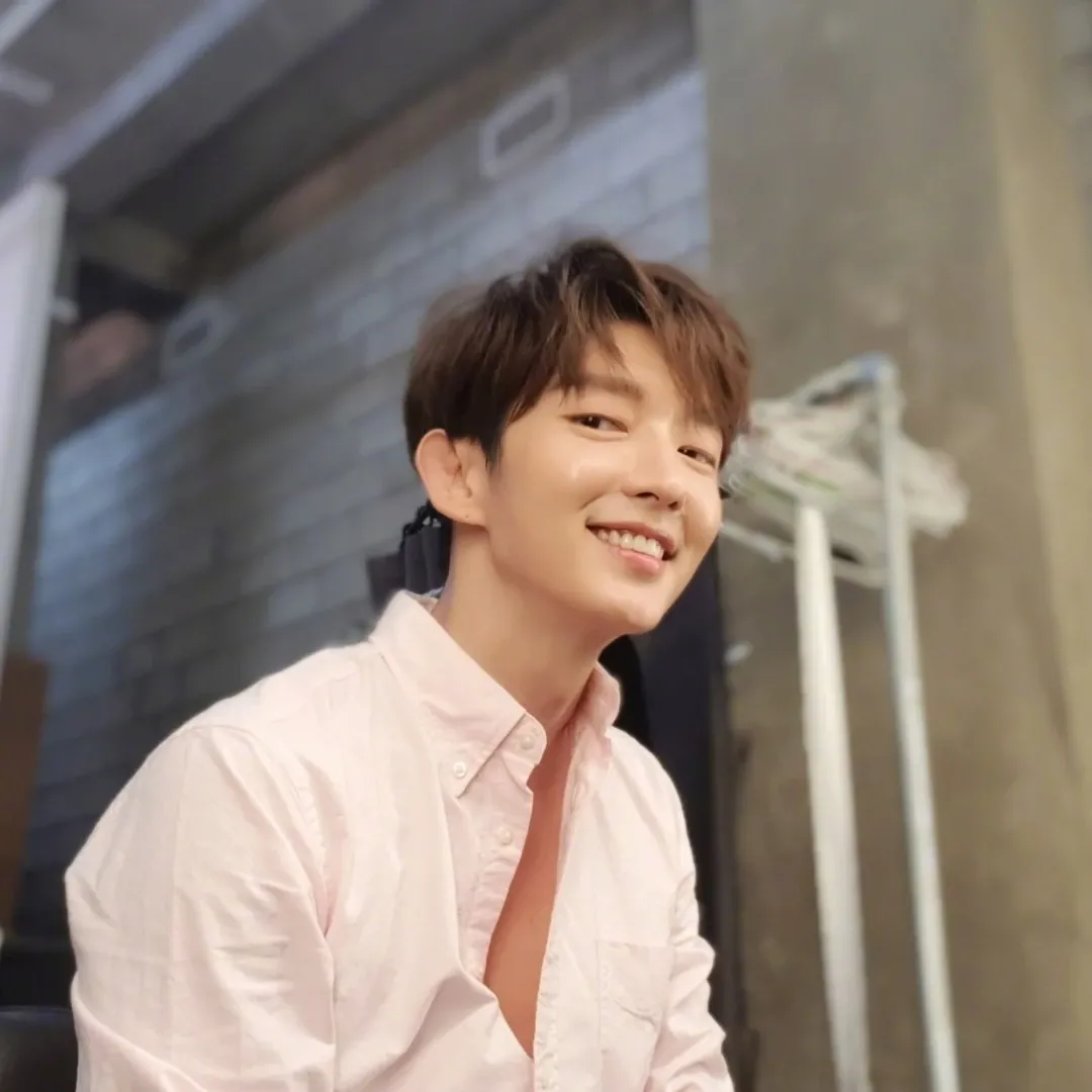 이준기 최근 활동샷