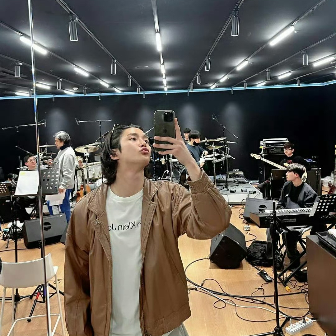 路云的最新照片