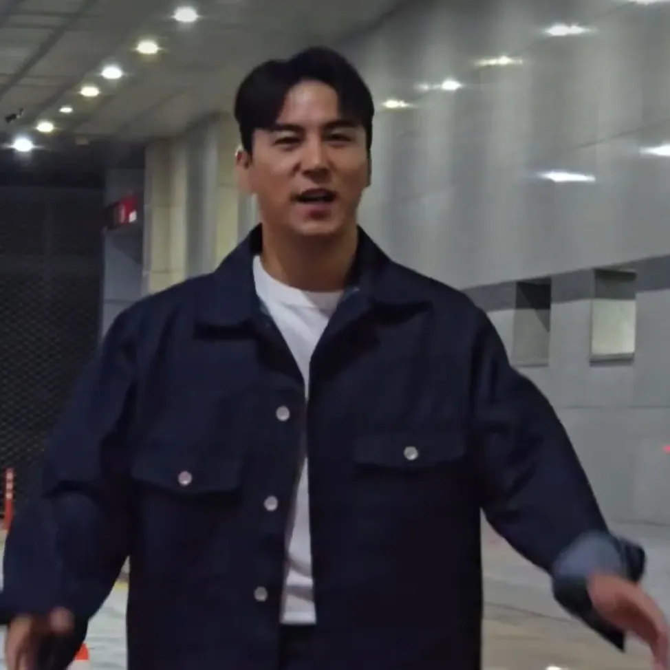 팬들이 사랑한 인기 셀럽 게시글