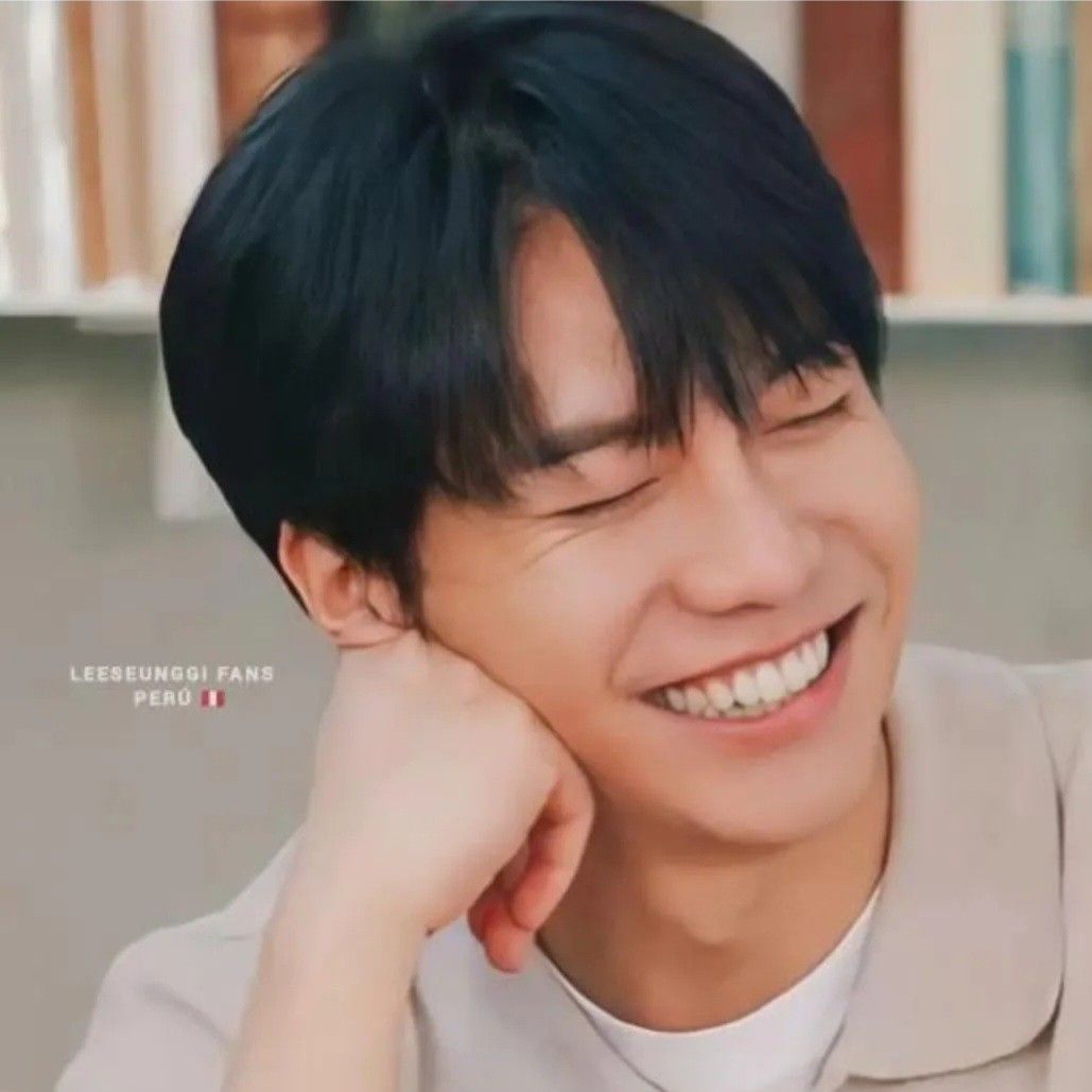 粉絲拍下的李昇基瞬間