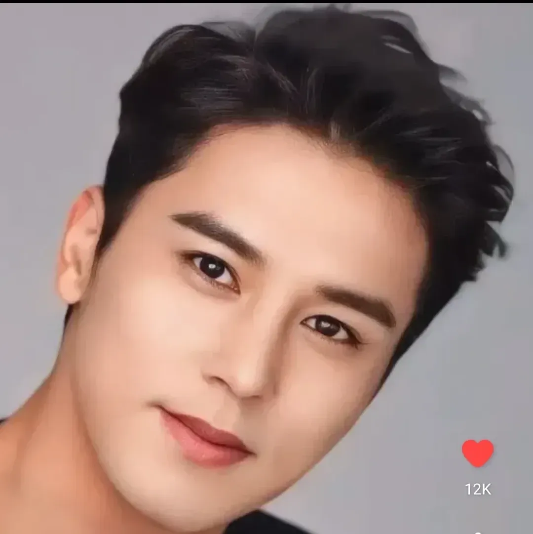 Foto kegiatan terbaru dari Jang Minho