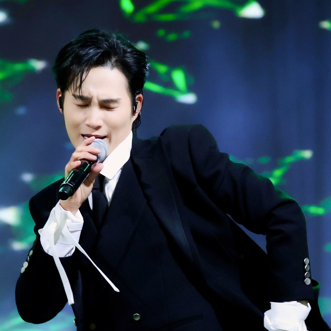 Latest photo of Kim Heejae