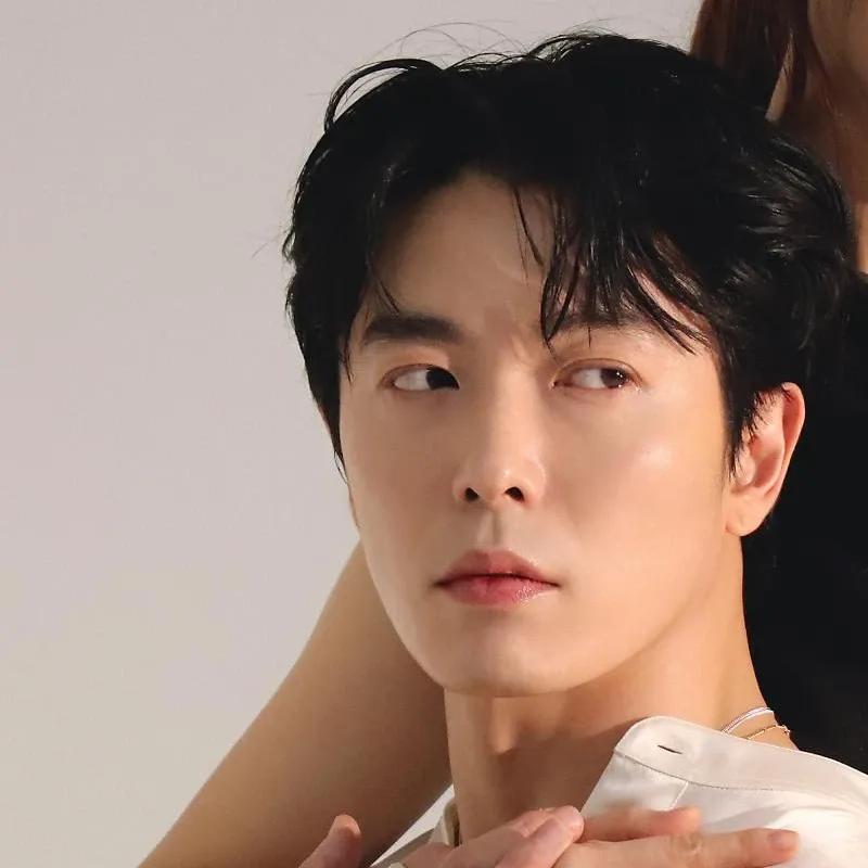 Cuplikan di balik layar dari Kim Jaewook