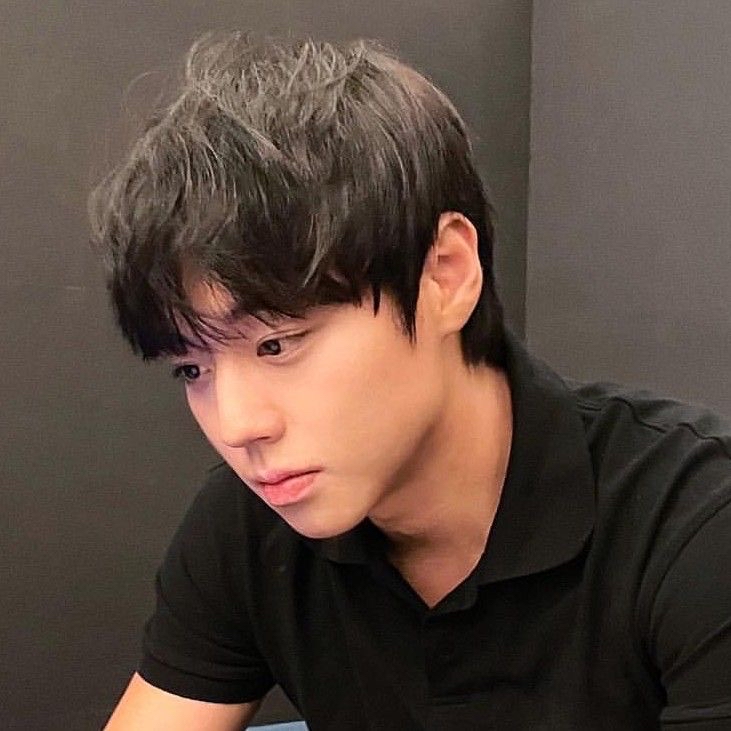 Latest photo of Park Jihoon