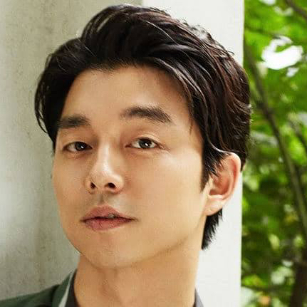 A moment captured by a fan of Gong Yoo
