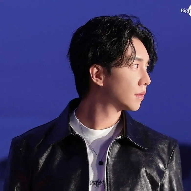 粉絲拍下的李昇基瞬間