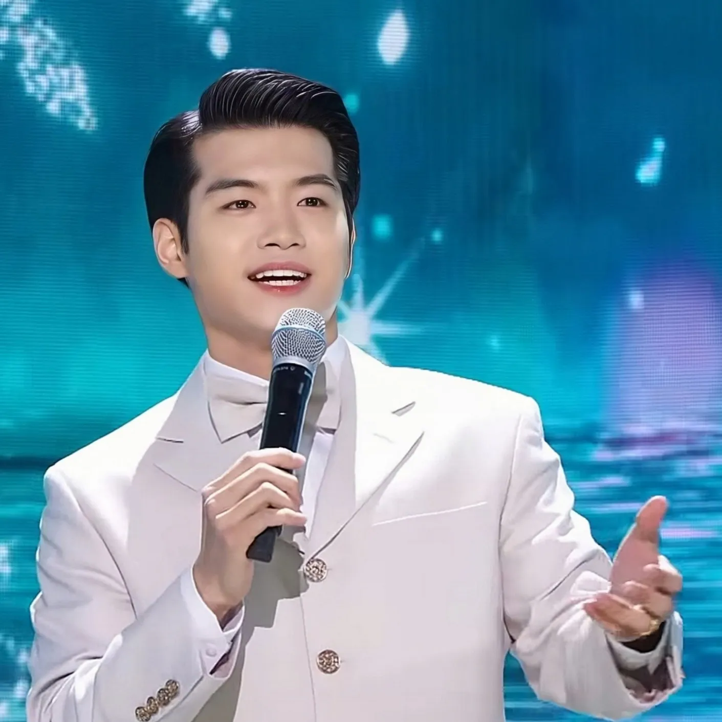 조명섭의 최신 사진